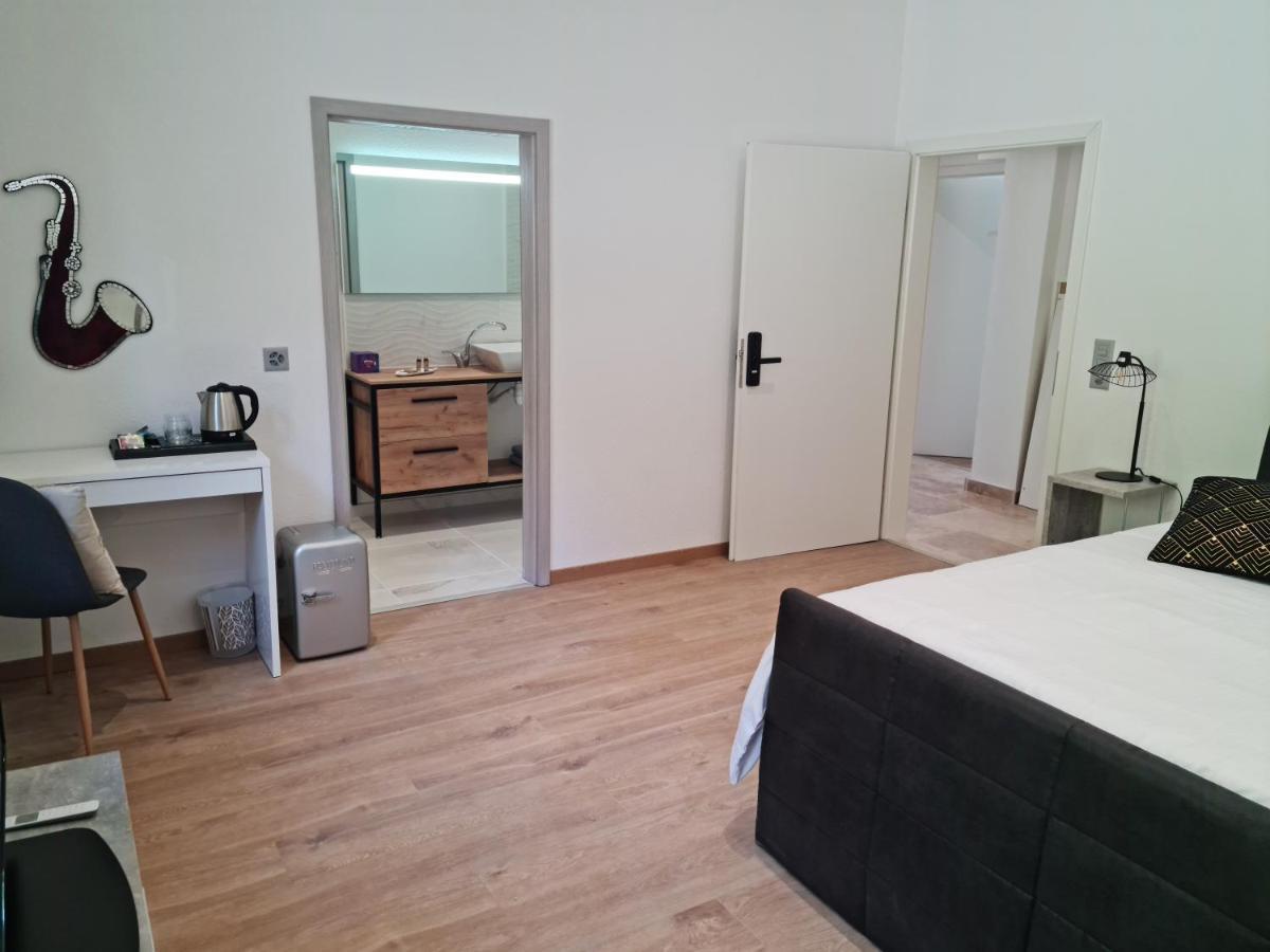 La Factory Aparthotel Porrentruy Eksteriør bilde